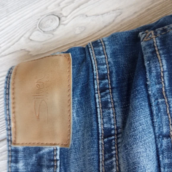 Silver Jeans Co. Bootcut Jeans Womens 30x30 Blue Dark Wash Denim Zip Fly - Picture 11 of 15